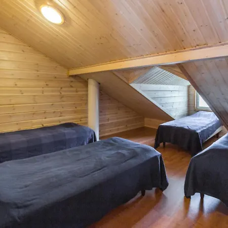 Dom wakacyjny Yllaeksen Rinnemaeki B By Interhome